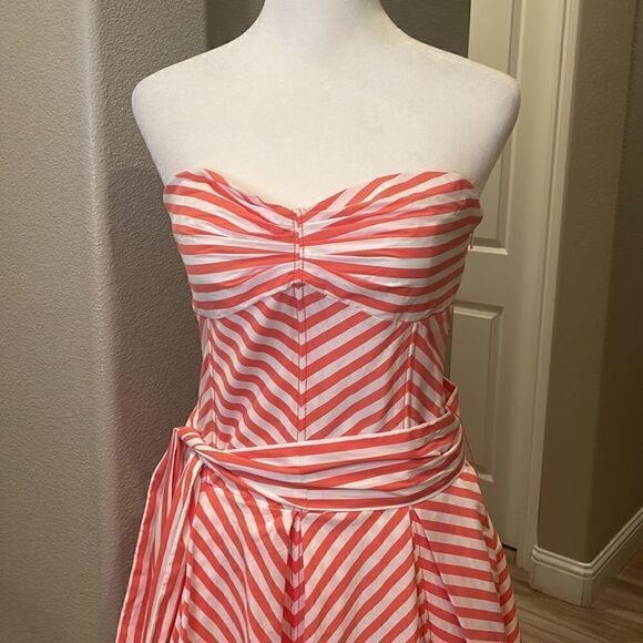 Zara Skater Strapless Mini Dress - Picture 2 of 4